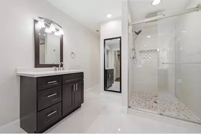 226 SW 80th Boulevard, Gainesville, FL 32607 - Photo 23