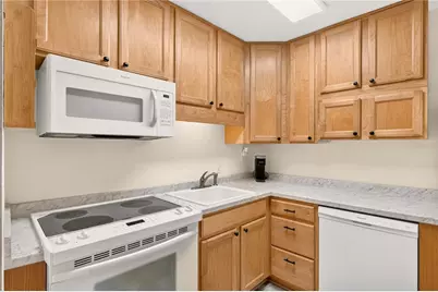 2842 SW 14th Drive #103, Gainesville, FL 32608 - Photo 17