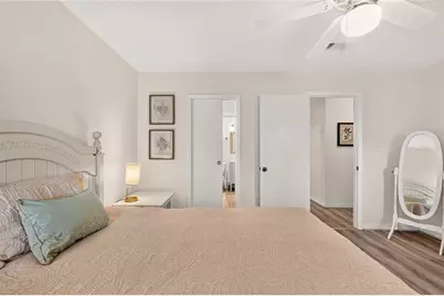 2842 SW 14th Drive #103, Gainesville, FL 32608 - Photo 25