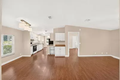 1827 SE 43rd Terrace, Gainesville, FL 32641 - Photo 5