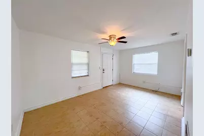 626 NW 31st Place, Gainesville, FL 32609 - Photo 5