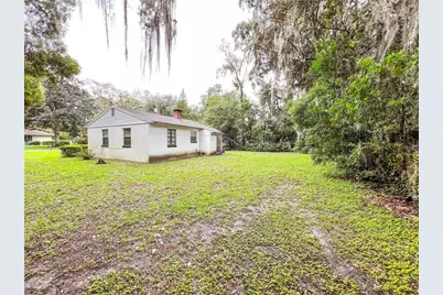 626 NW 31st Place, Gainesville, FL 32609 - Photo 11