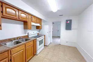 626 NW 31st Pl, Gainesville, FL 32609 - Photo 7