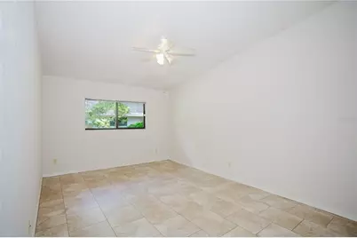 3915 NW 7th Place, Gainesville, FL 32607 - Photo 7