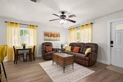 418 40th Avenue S, Saint Petersburg, FL 33705 - Photo 9