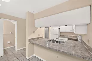 2635 SW 35th Pl, Gainesville, FL 32608 - Photo 15
