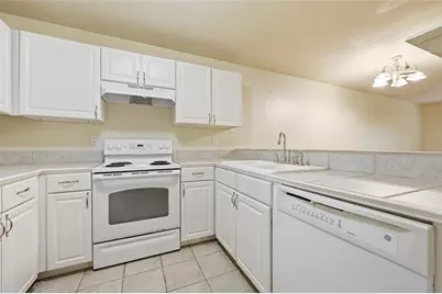 85 SE 16th Avenue #F301, Gainesville, FL 32601 - Photo 5