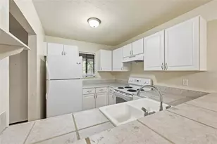 85 SE 16th Ave, Gainesville, FL 32601 - Photo 3