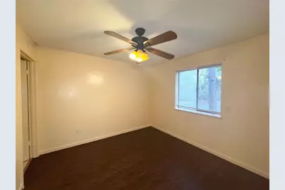 109 SE 16th Avenue #Q101, Gainesville, FL 32601 - Photo 7