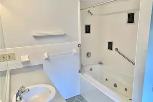 2238 NW 16th Ave, Gainesville, FL 32605 - Photo 19