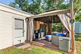 3929 NW 20th Ter, Gainesville, FL 32605 - Photo 35