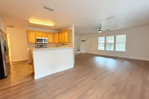 5722 SW 85th St, Gainesville, FL 32608 - Photo 9
