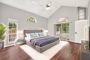 1124 NW 98th Terrace, Gainesville, FL 32606 - Photo 5