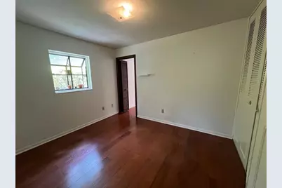 703 NE 5th Place, Gainesville, FL 32601 - Photo 13
