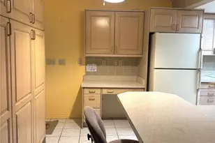 14245 93rd Ave, Seminole, FL 33776 - Photo 11