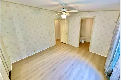 107 Crystal Lake Drive, Melrose, FL 32666 - Photo 15