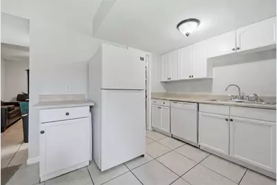 7216 SW 43rd Place, Gainesville, FL 32608 - Photo 15