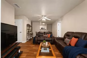 835 SW 9th St, Gainesville, FL 32601 - Photo 13