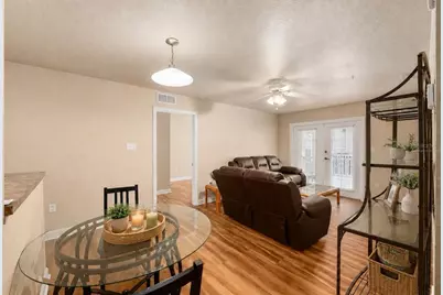 835 SW 9th Street #109, Gainesville, FL 32601 - Photo 9