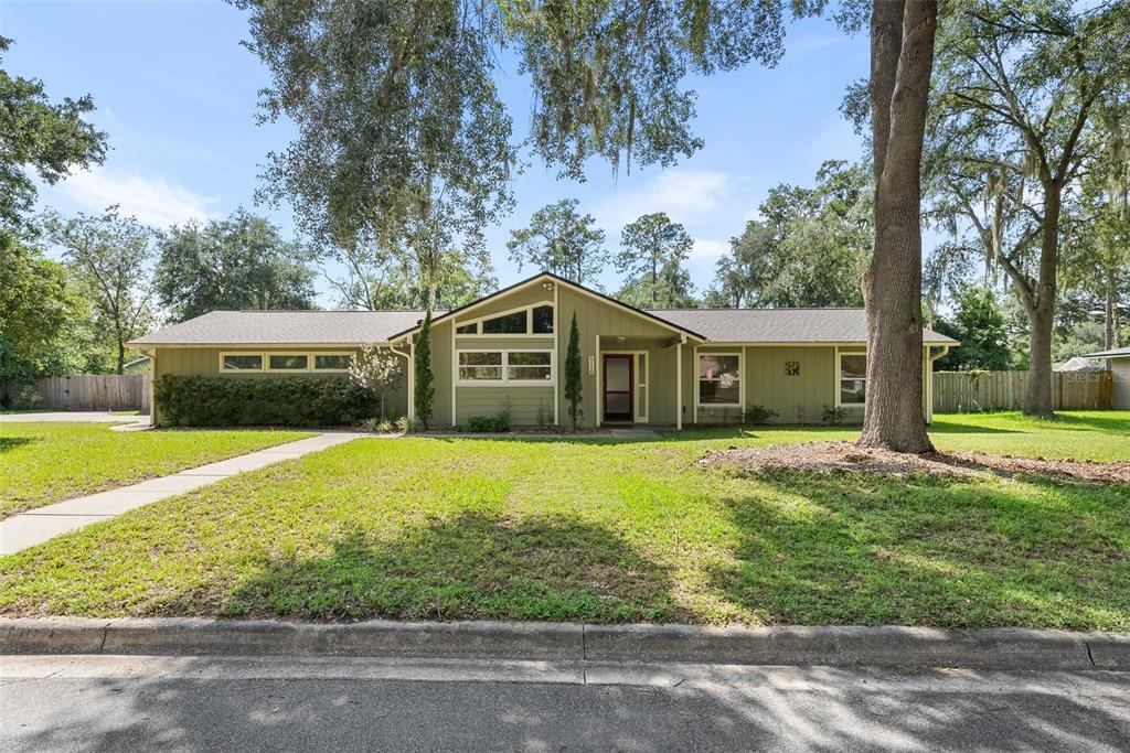 6110 NW 33rd Terrace - 6110 NW 33rd Terrace, Gainesville, FL 32653 Luxury Property | Jose Angel Pina