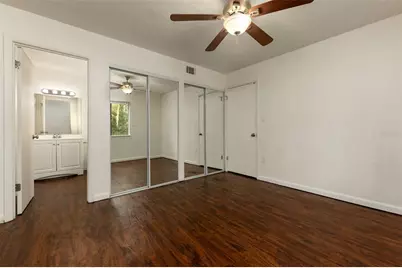 83 SE 16th Avenue #E202, Gainesville, FL 32601 - Photo 13