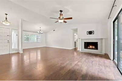 9520 NW 6th Place, Gainesville, FL 32607 - Photo 3