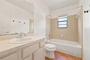 9520 NW 6th Pl, Gainesville, FL 32607 - Photo 21