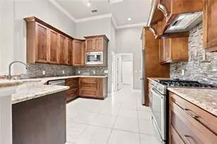 4236 SW 91st Dr, Gainesville, FL 32608 - Photo 9