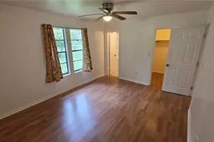 4319 NW 26th Dr, Gainesville, FL 32605 - Photo 7