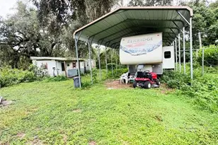 36910 Sunshine Rd, Zephyrhills, FL 33541 - Photo 17