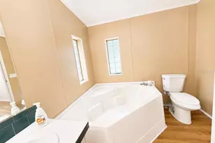 36910 Sunshine Rd, Zephyrhills, FL 33541 - Photo 11