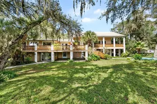 2033 SE Hwy 317, Old Town, FL 32680 - Photo 1