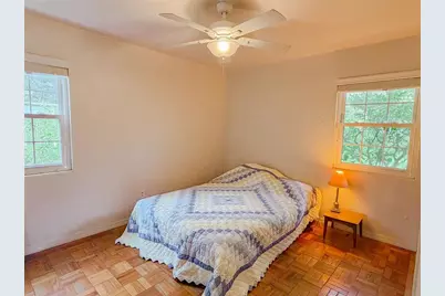 1815 NE 7th Street, Gainesville, FL 32609 - Photo 15