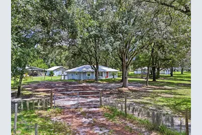 753 SW Mapleton Street, Fort White, FL 32038 - Photo 1