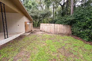 1524 NW 34th Pl, Gainesville, FL 32605 - Photo 17