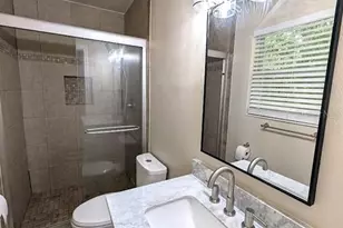 1524 NW 34th Pl, Gainesville, FL 32605 - Photo 11