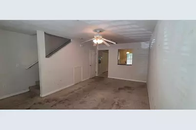 4618 SW 48th Way #112, Gainesville, FL 32608 - Photo 3