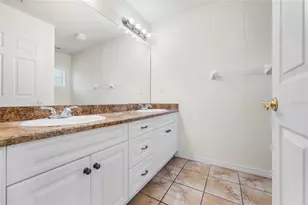 1571 NW 29 Rd, Gainesville, FL 32605 - Photo 19