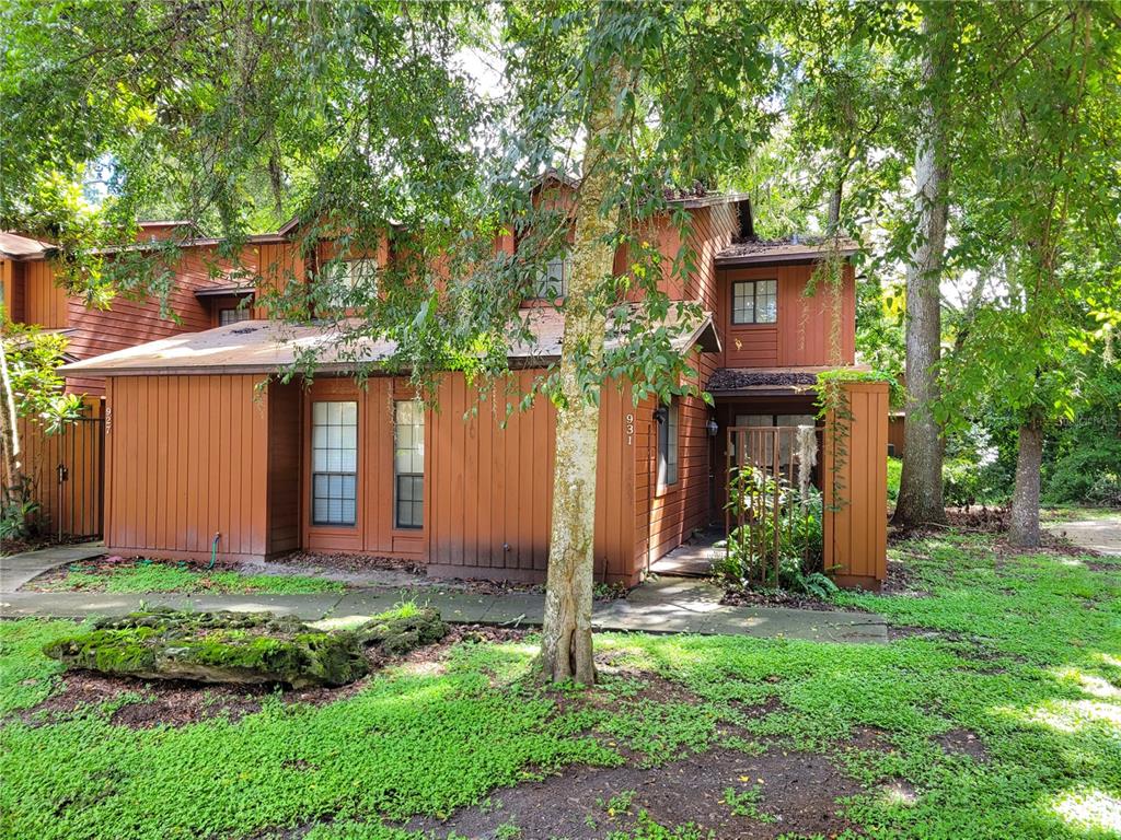 931 SW 57 Terrace - 931 SW 57 Terrace, Gainesville, FL 32607 Luxury Property | Jose Angel Pina