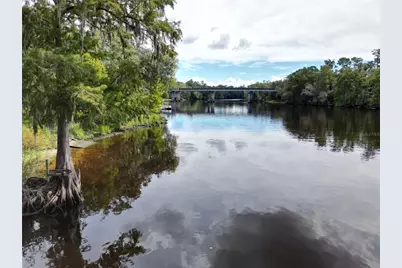 9850 Kentucky Avenue, Fanning Springs, FL 32693 - Photo 7