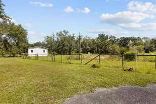 305 NE 290th Ave, Old Town, FL 32680 - Photo 51
