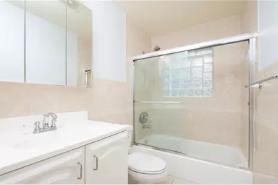 729 NW 34th Street, Gainesville, FL 32607 - Photo 21