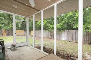 729 NW 34th St, Gainesville, FL 32607 - Photo 27