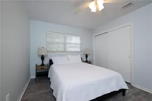 729 NW 34th St, Gainesville, FL 32607 - Photo 23