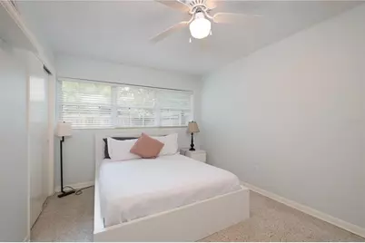 729 NW 34th Street, Gainesville, FL 32607 - Photo 17