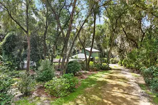 243 Herman Dr, Hawthorne, FL 32640 - Photo 59