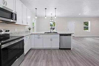 506 NE Fourth Street, Trenton, FL 32693 - Photo 5