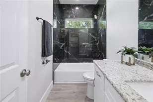 506 NE 4th St, Trenton, FL 32693 - Photo 29