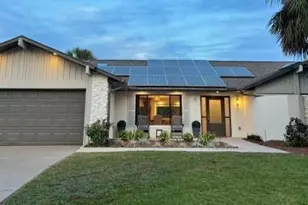 13 Colonia Ct, Palm Coast, FL 32137 - Photo 1