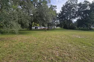 10211 NE 72nd St, Bronson, FL 32621 - Photo 13